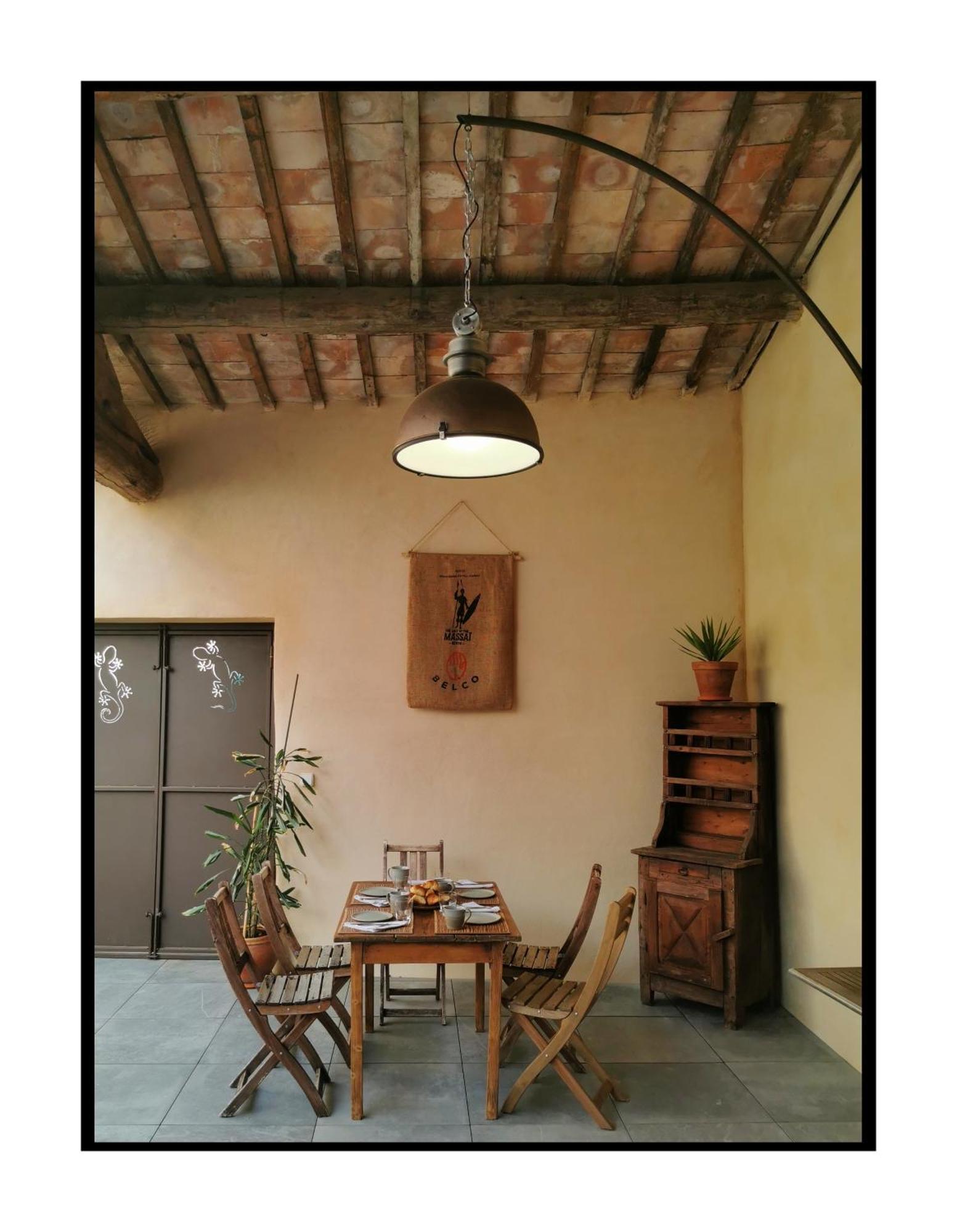 Des Lits Sur La Place Herepian Exterior photo